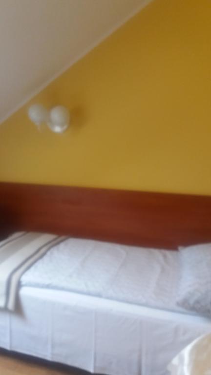 Drzonków Gosciniec Sloneczny酒店 外观 照片