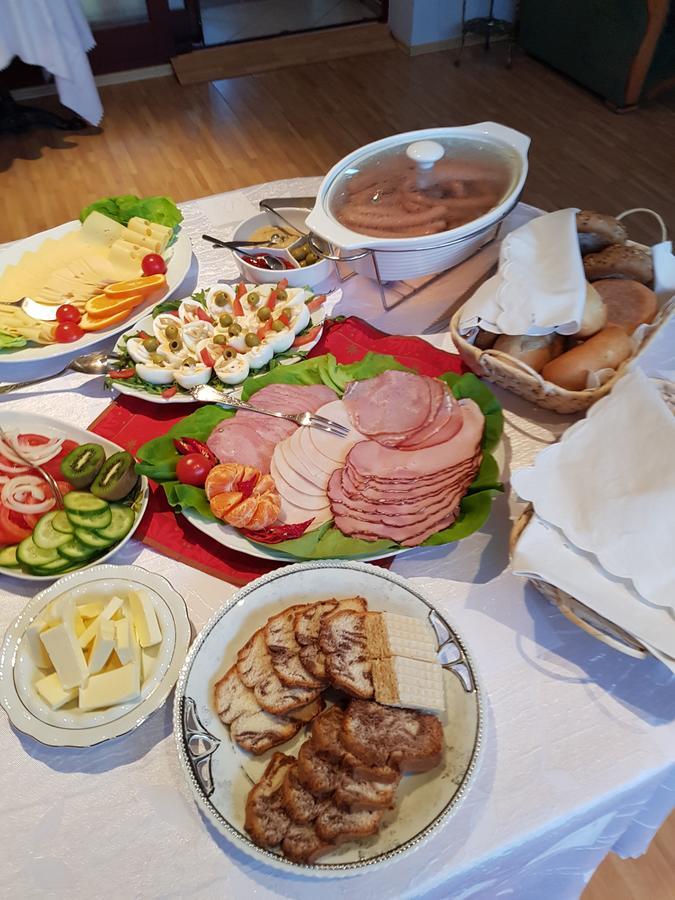 Drzonków Gosciniec Sloneczny酒店 外观 照片