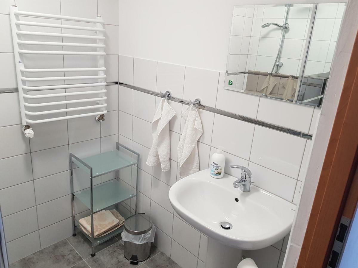 Drzonków Gosciniec Sloneczny酒店 外观 照片