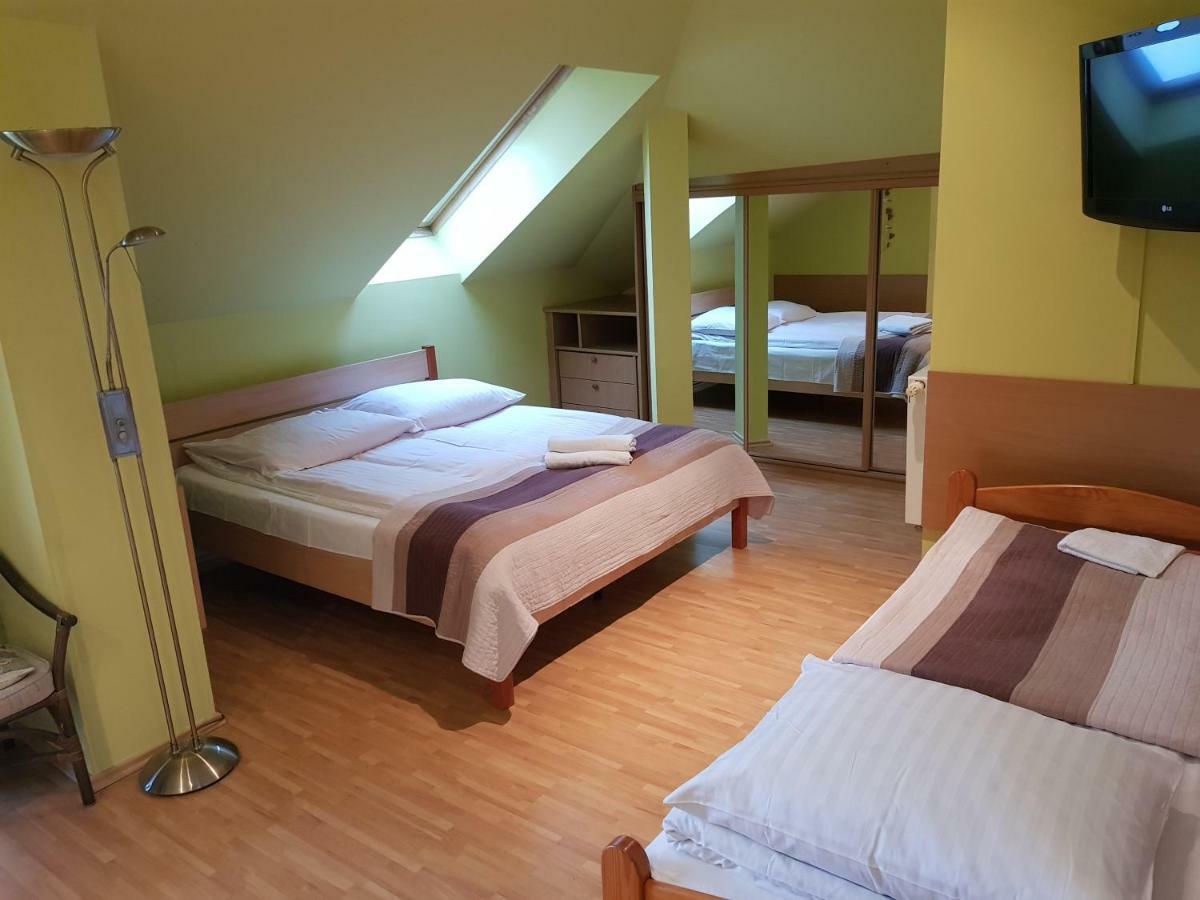 Drzonków Gosciniec Sloneczny酒店 外观 照片